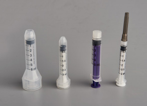 Classification and advantages of needleless syringes